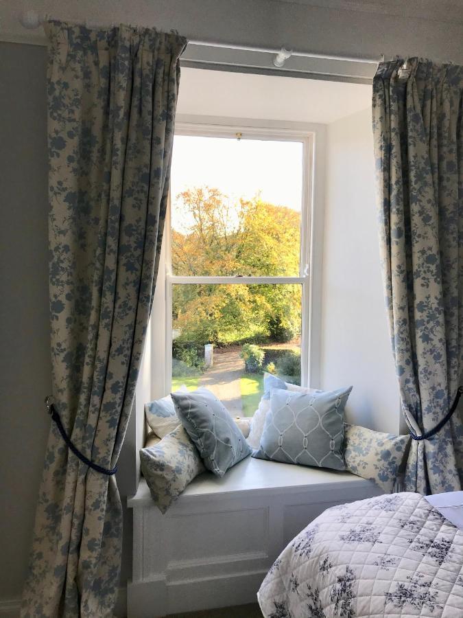 Riverbank House Bed And Breakfast Innishannon ภายนอก รูปภาพ
